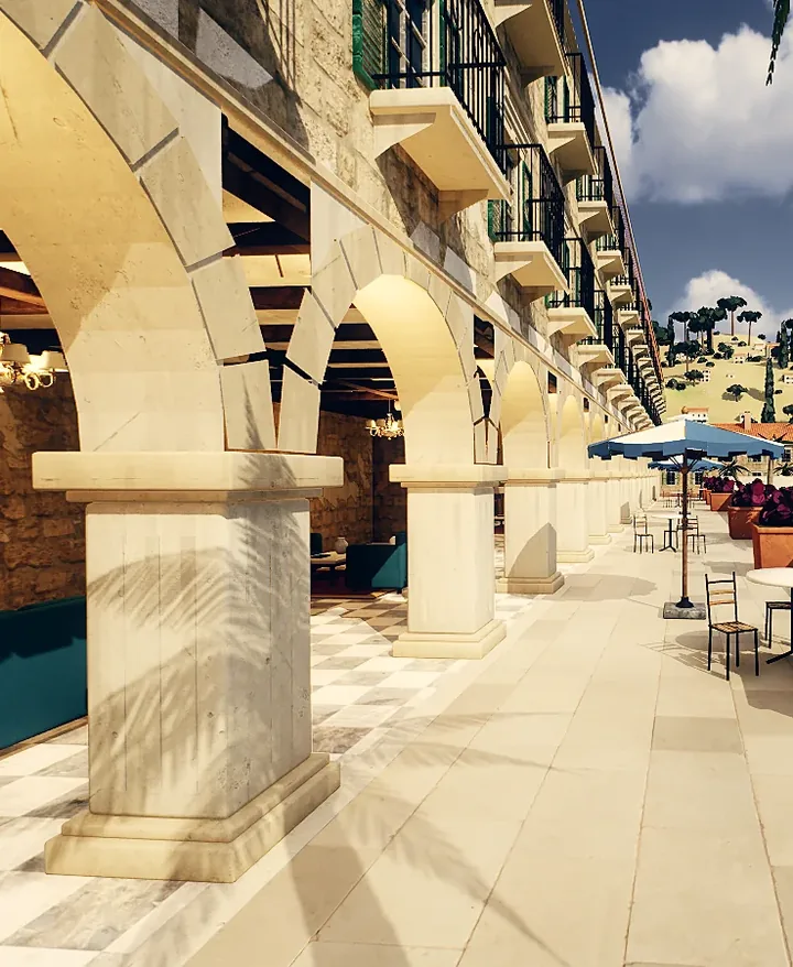 Gezeiten: Arkaden des Küstenhotels mit Blick auf Pool und Meer